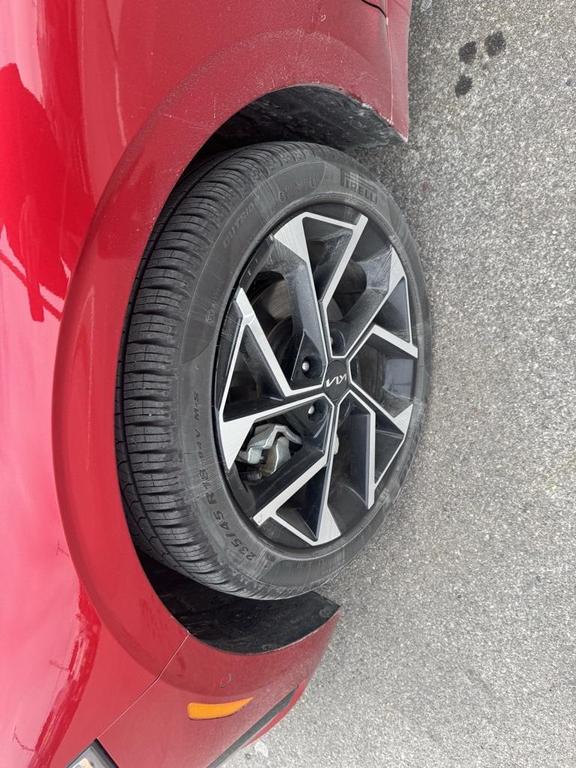 used 2025 Kia K5 car, priced at $26,999