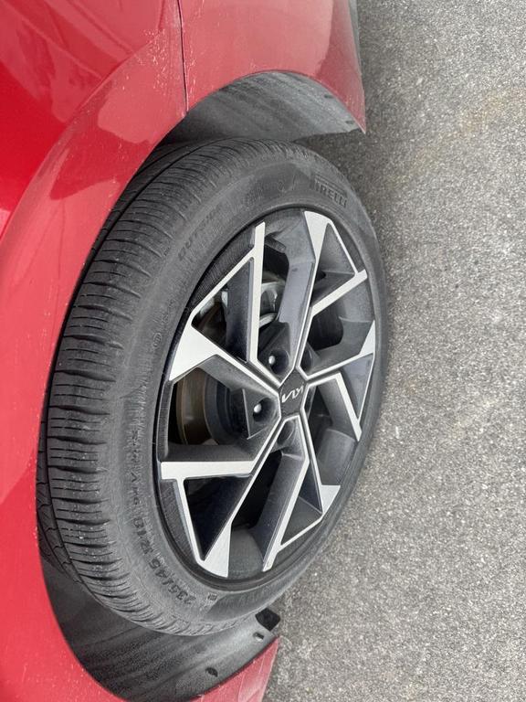 used 2025 Kia K5 car, priced at $26,999