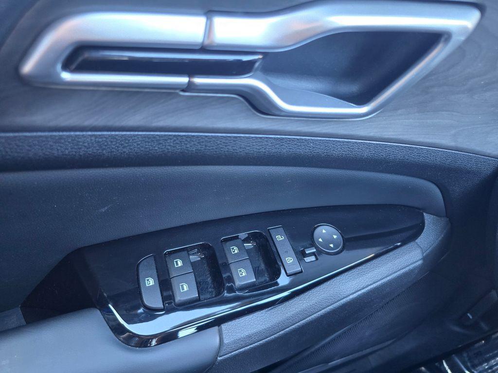 used 2023 Kia Sportage car, priced at $25,999