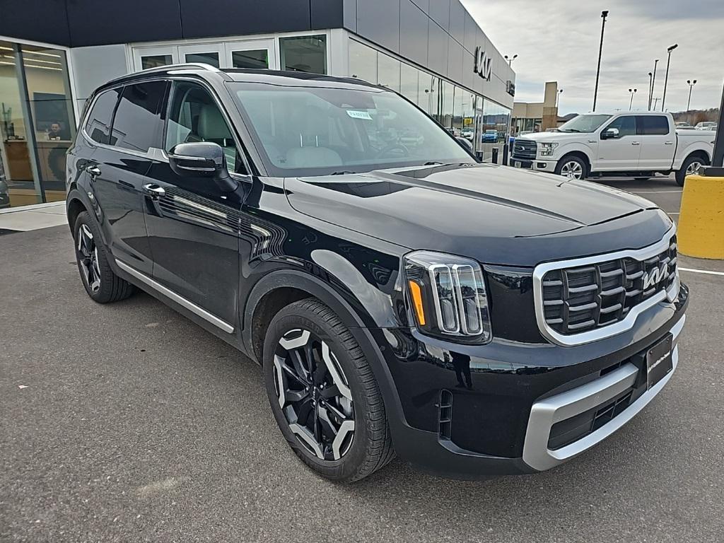 used 2023 Kia Telluride car, priced at $28,999
