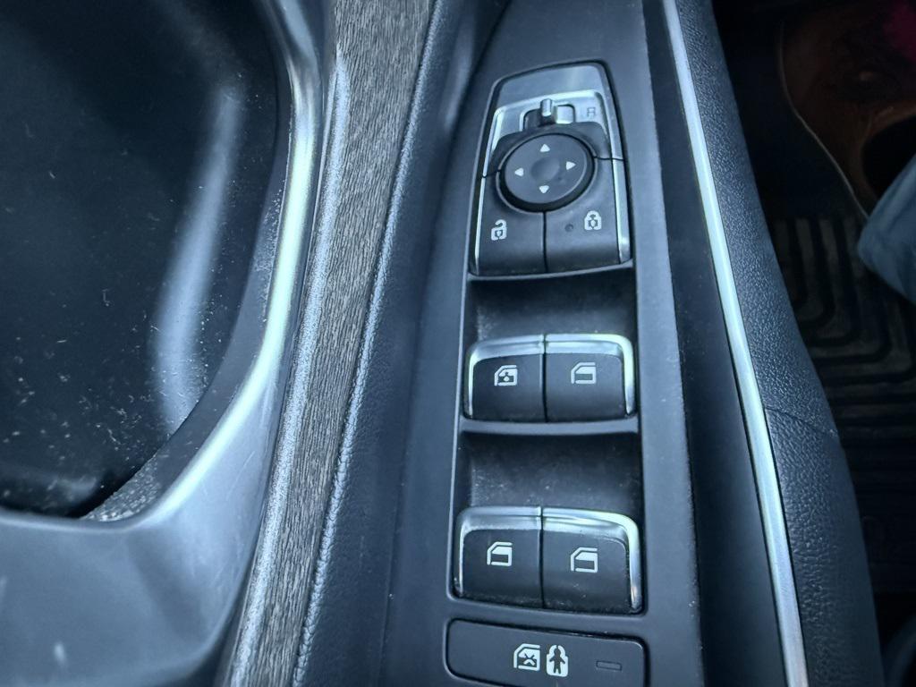 used 2022 Kia Sorento car, priced at $25,399