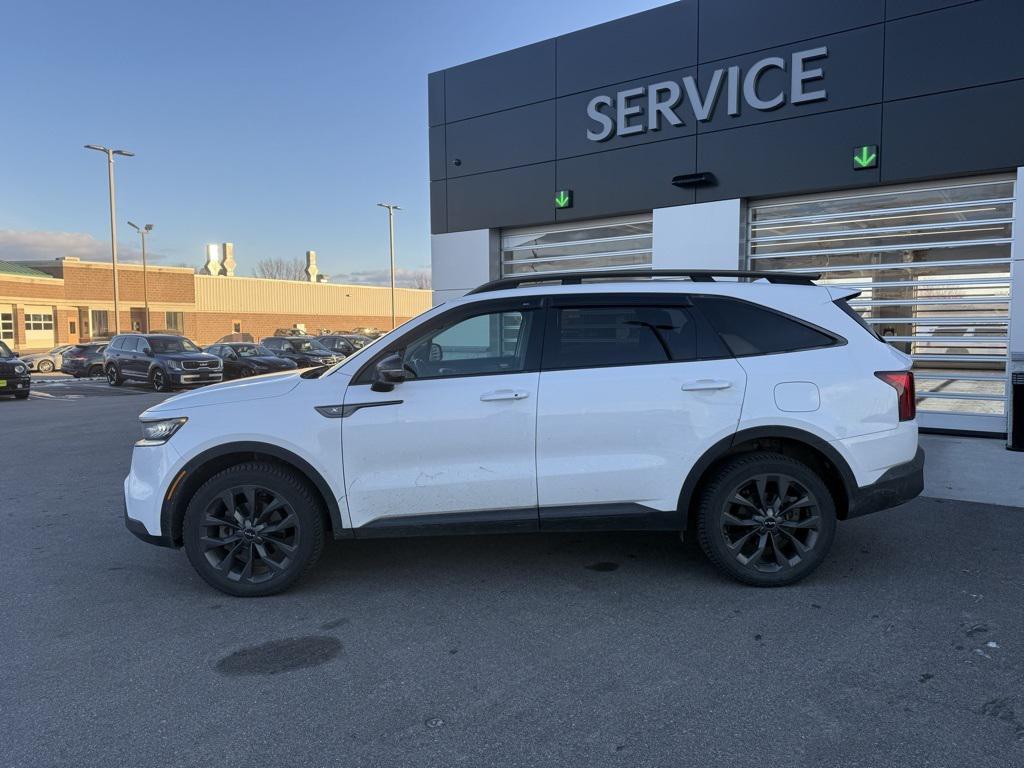 used 2022 Kia Sorento car, priced at $25,399
