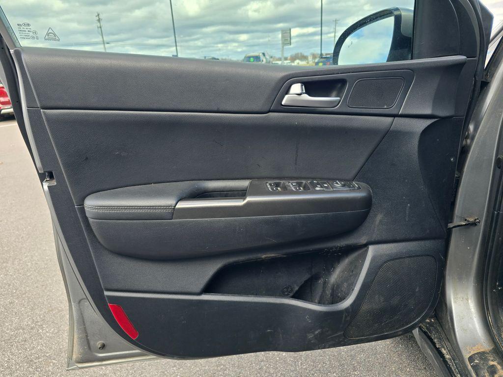 used 2021 Kia Sportage car