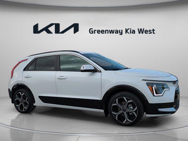 used 2025 Kia Niro car, priced at $26,895