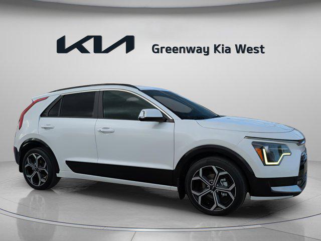 used 2025 Kia Niro car, priced at $26,895