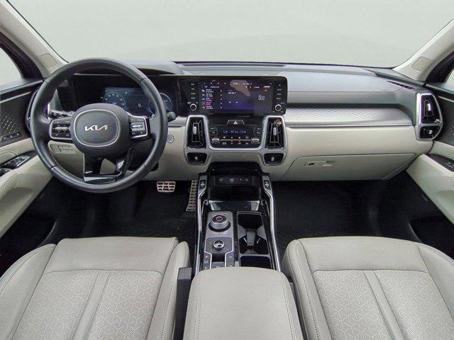 used 2023 Kia Sorento Hybrid car, priced at $28,990