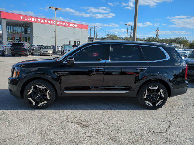 used 2024 Kia Telluride car, priced at $31,500