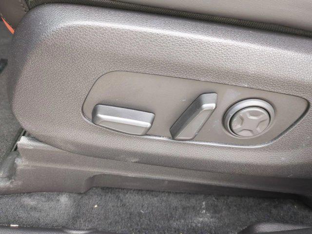 used 2022 Kia Carnival car, priced at $28,995