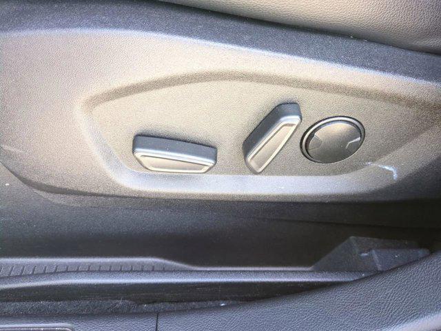 used 2023 Ford Edge car, priced at $19,595