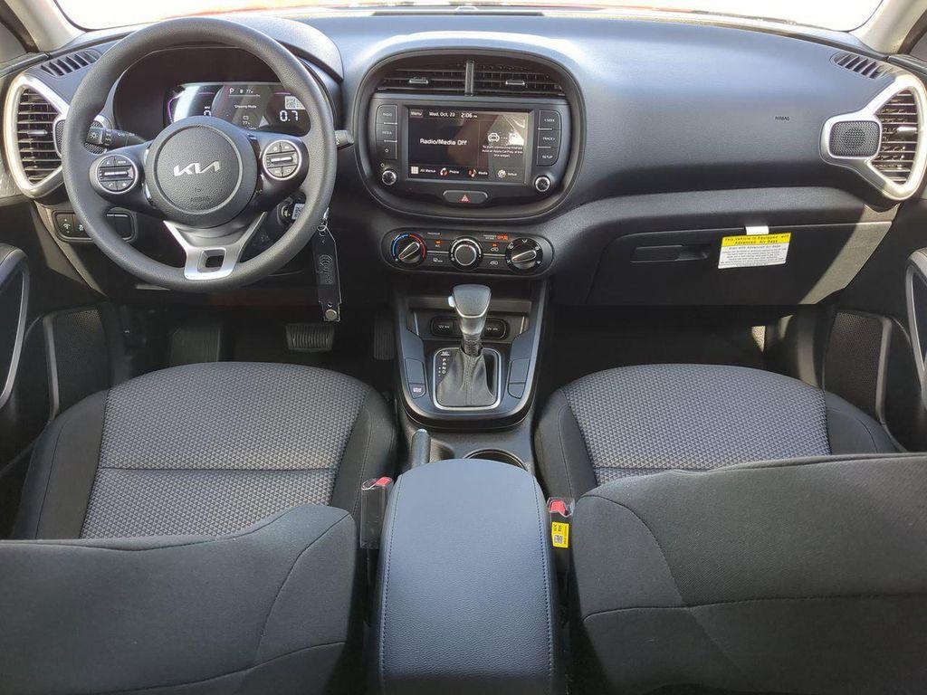 new 2025 Kia Soul car, priced at $19,043