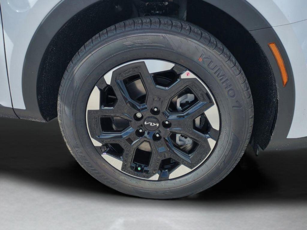 new 2026 Kia Sorento car, priced at $33,156