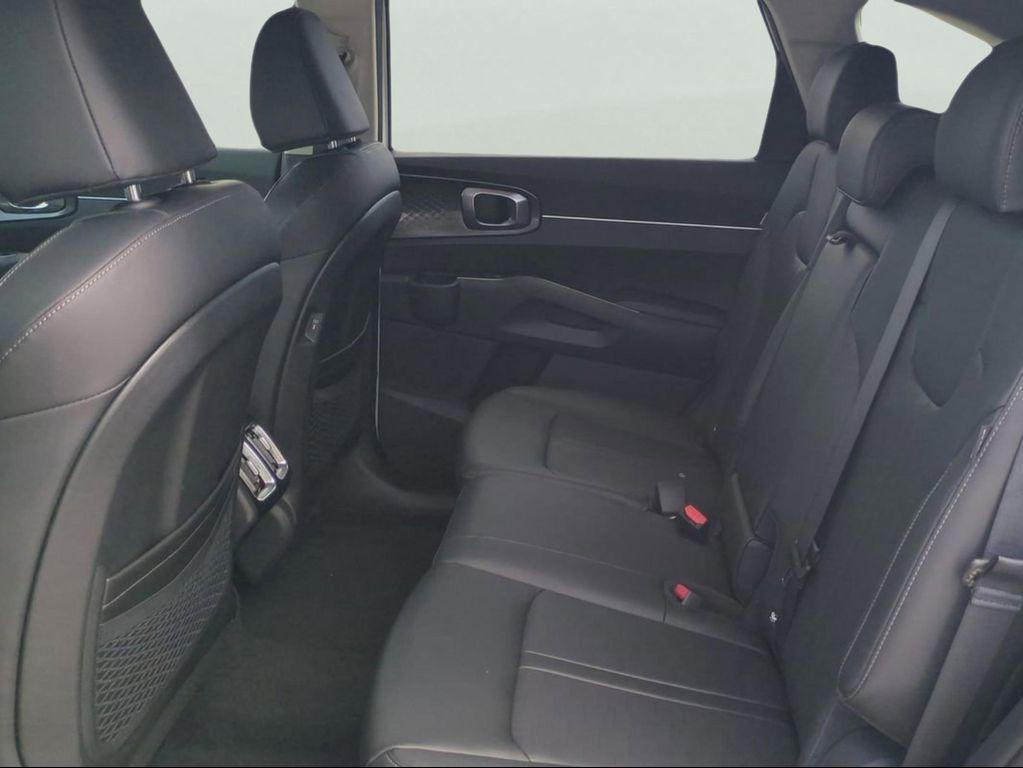 new 2026 Kia Sorento car, priced at $33,156