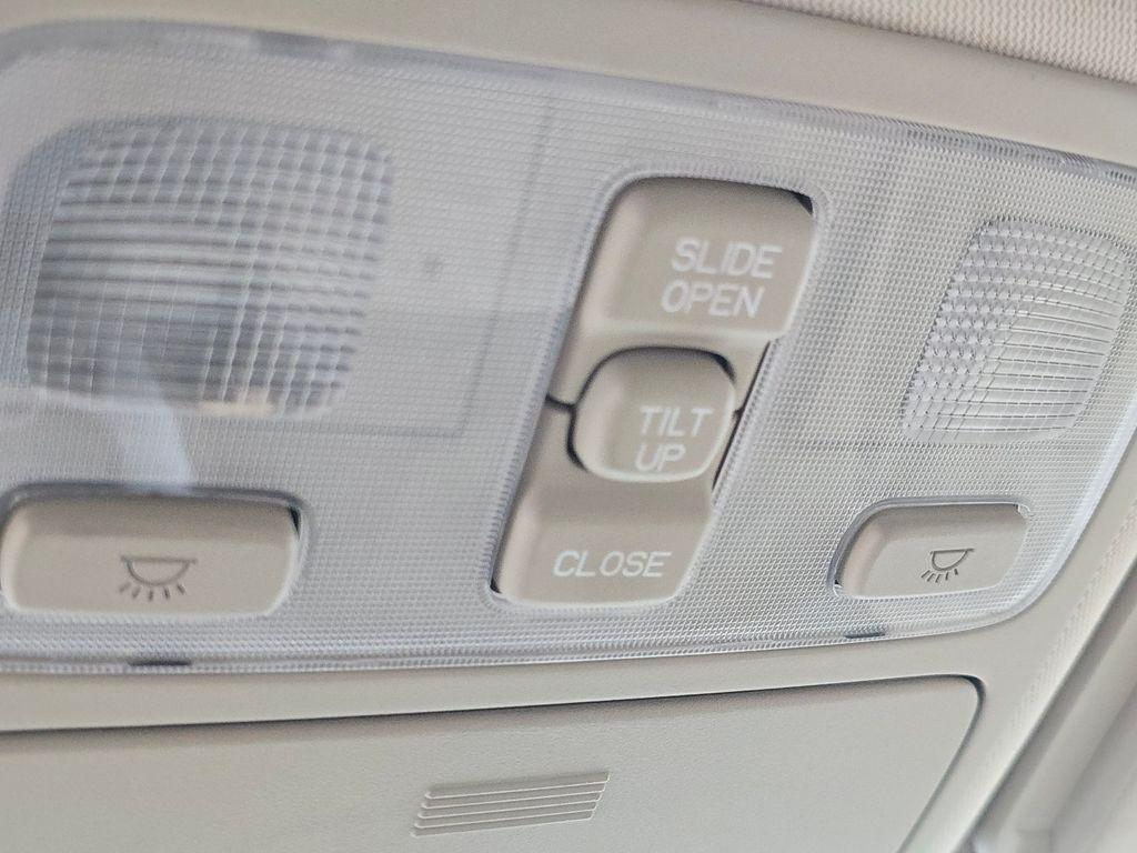 used 2006 Hyundai Tucson car, priced at $5,595