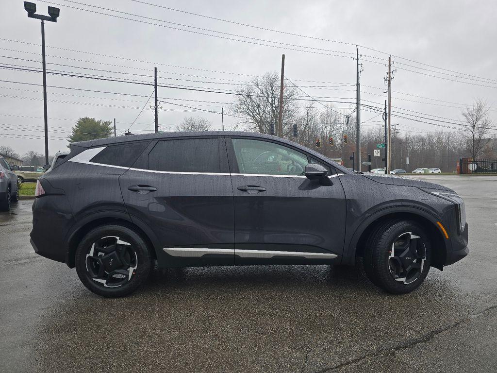 new 2026 Kia Sportage car, priced at $30,321