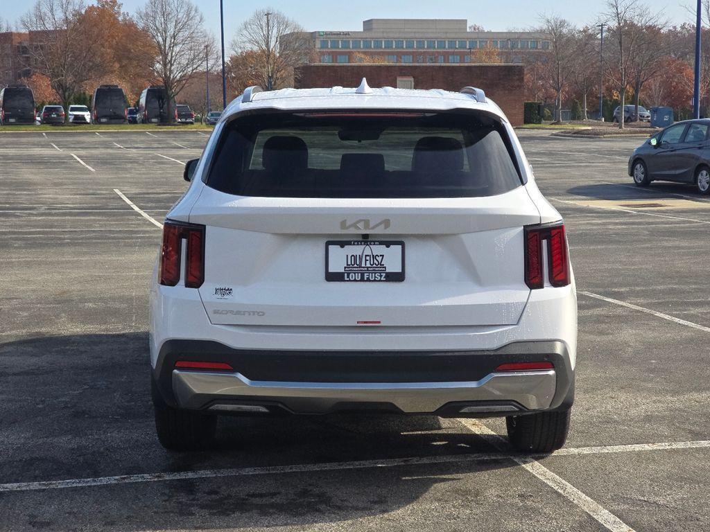 new 2026 Kia Sorento car, priced at $34,496