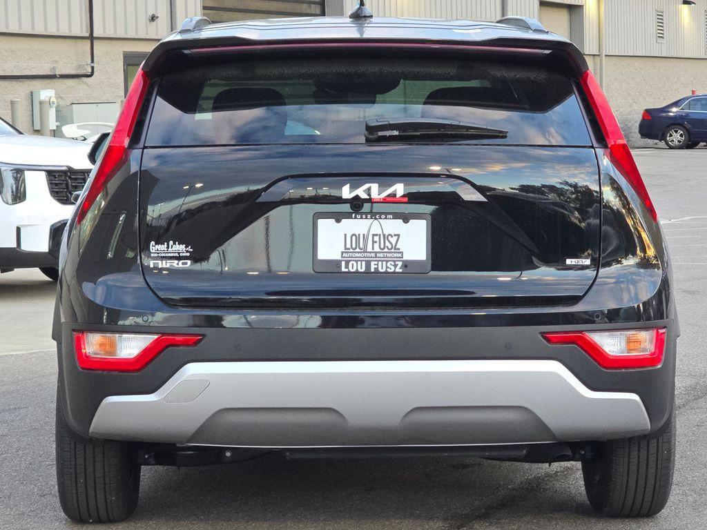 new 2025 Kia Niro car, priced at $27,255