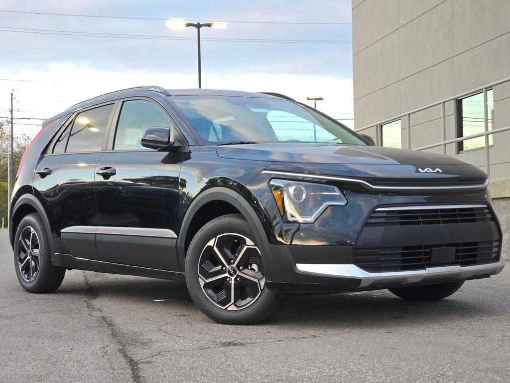 new 2025 Kia Niro car, priced at $26,755
