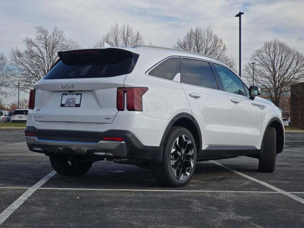 new 2026 Kia Sorento car, priced at $38,361