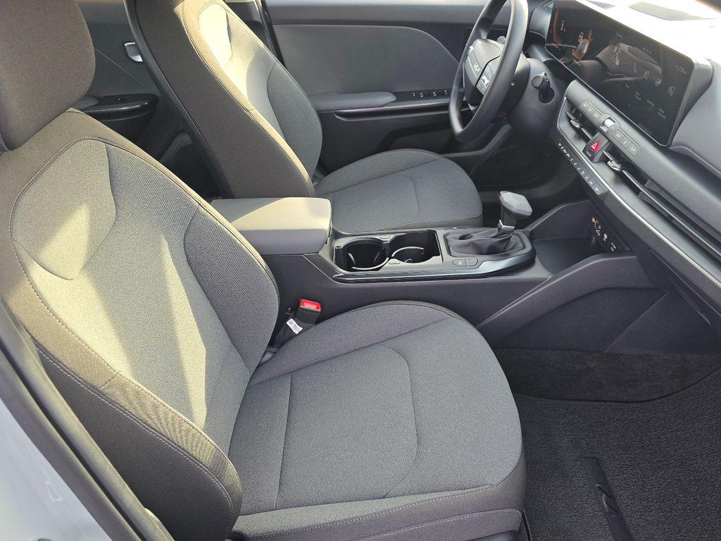 new 2025 Kia K4 car, priced at $21,367