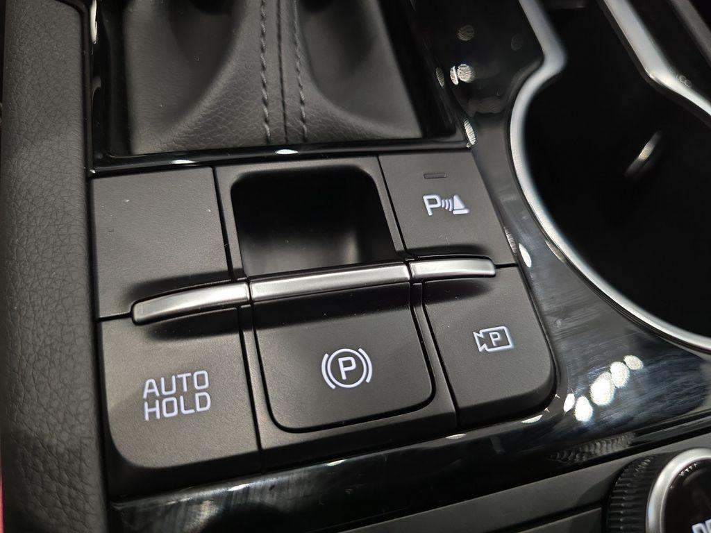 new 2026 Kia K5 car, priced at $35,091