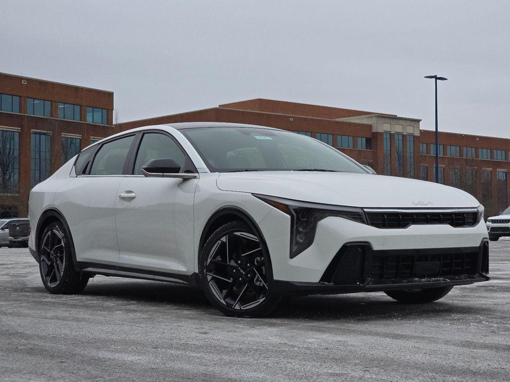 new 2025 Kia K4 car, priced at $25,084