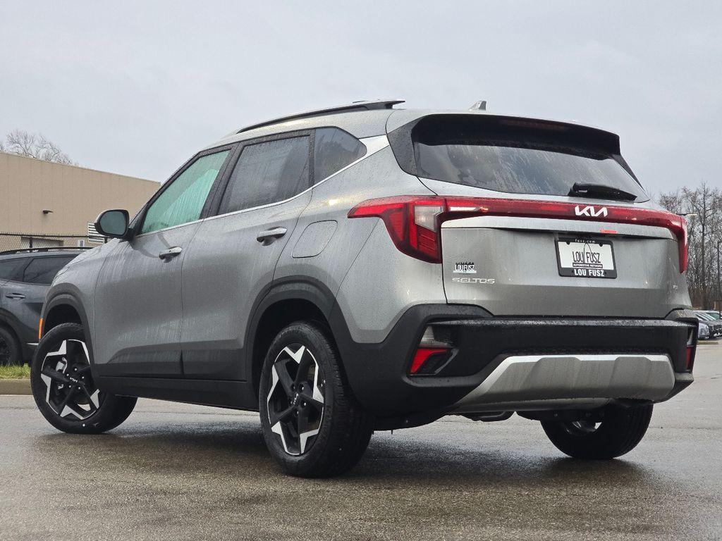 new 2026 Kia Seltos car, priced at $28,004
