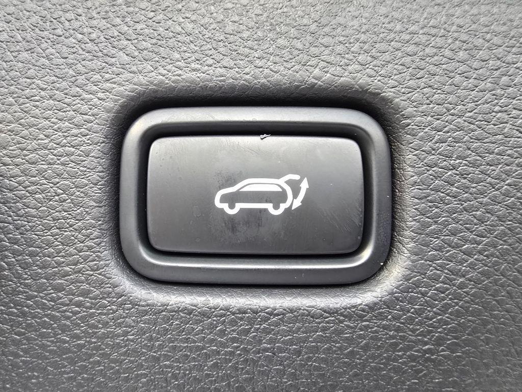 new 2026 Kia Seltos car, priced at $28,004