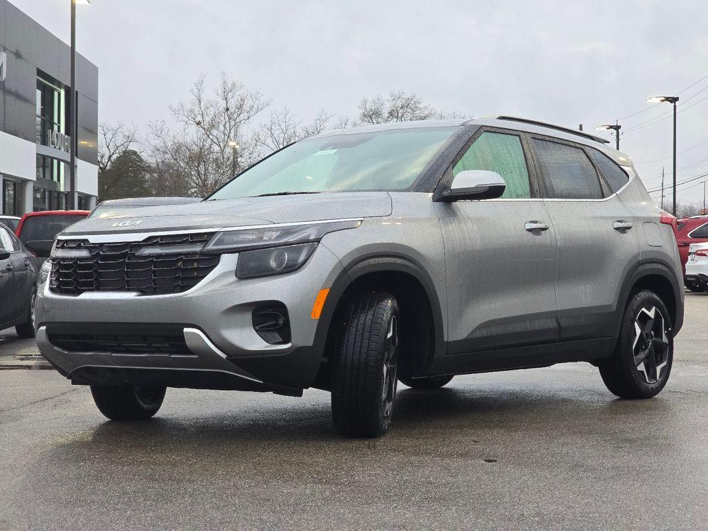 new 2026 Kia Seltos car, priced at $28,004