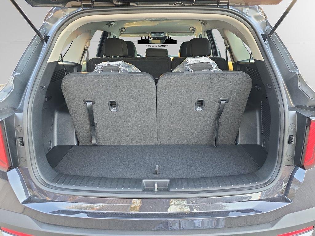 new 2026 Kia Sorento car, priced at $30,854