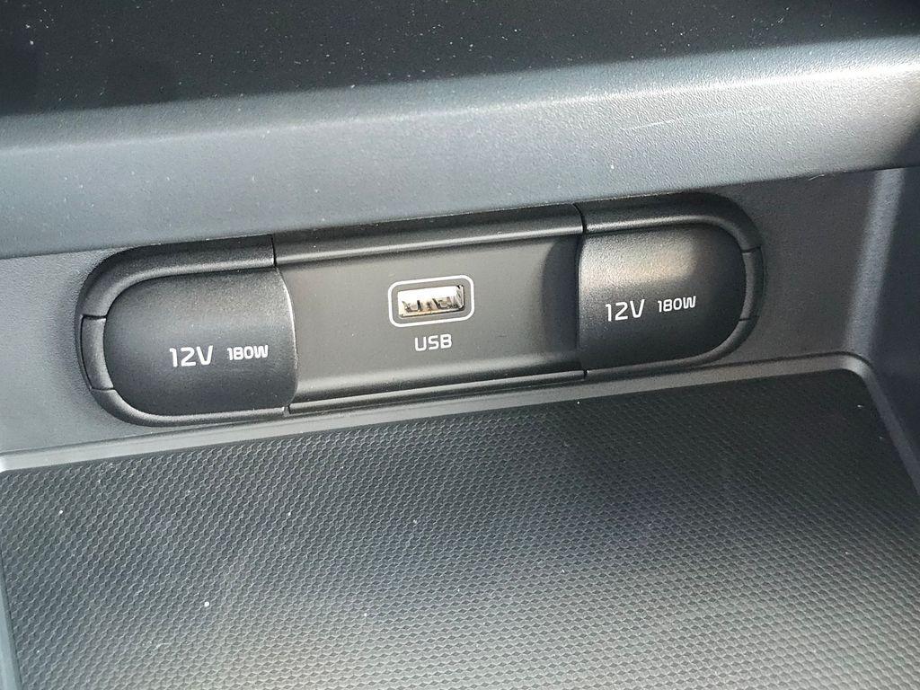 new 2025 Kia Soul car, priced at $20,356