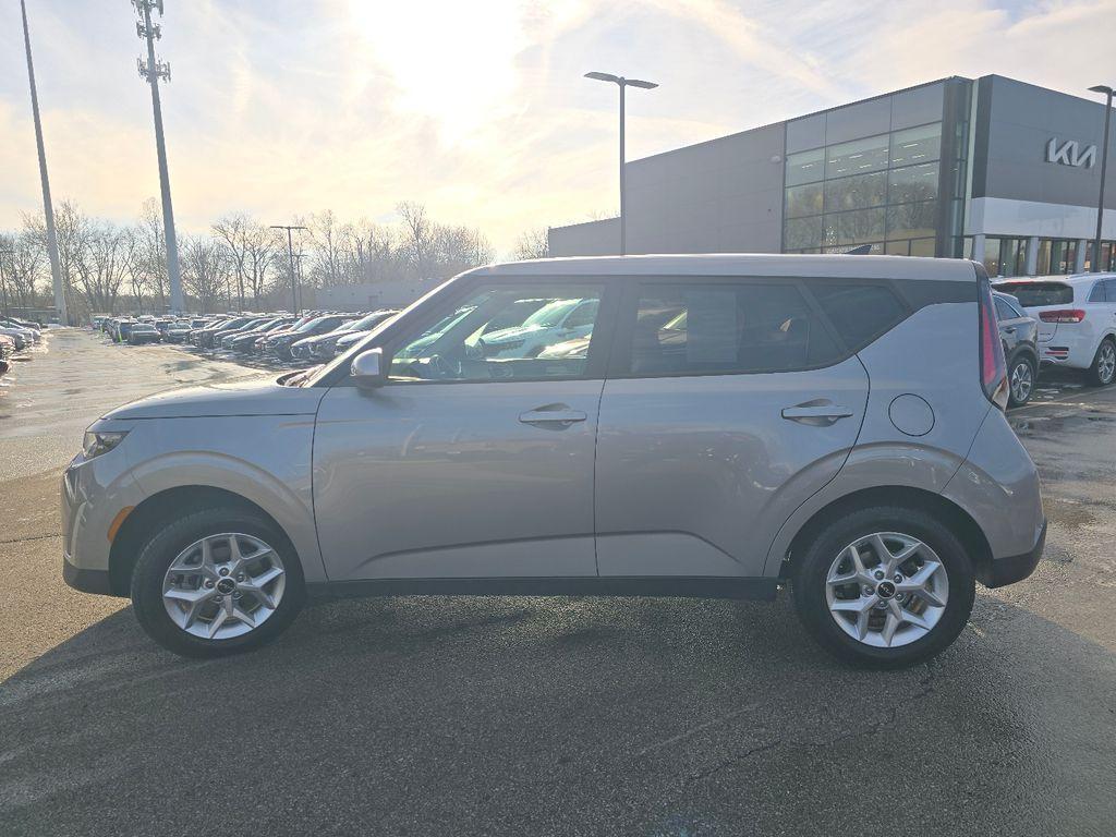 used 2023 Kia Soul car, priced at $15,368