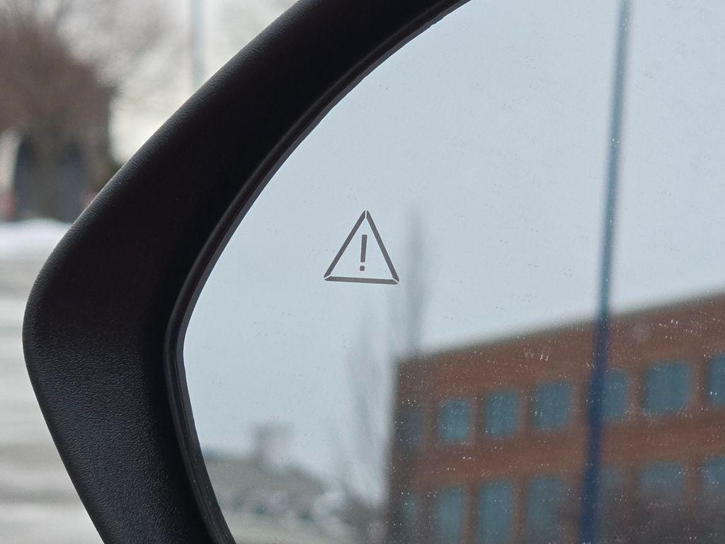 new 2025 Kia K4 car, priced at $22,136