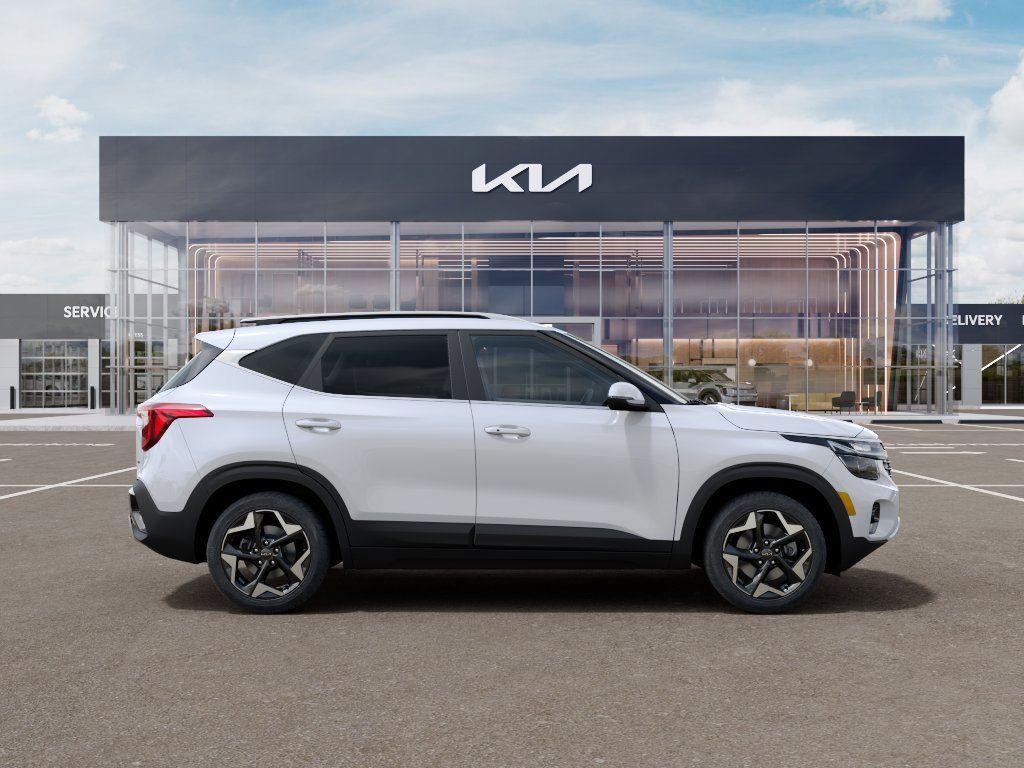 new 2026 Kia Seltos car, priced at $28,135