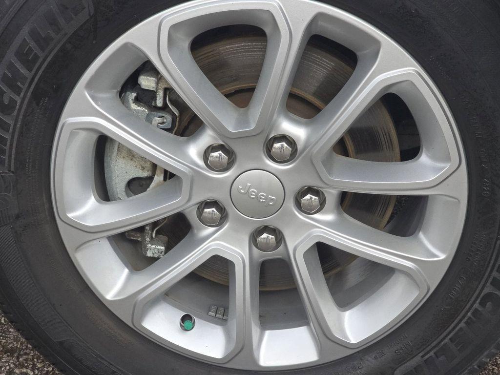 used 2022 Jeep Grand Cherokee WK car, priced at $23,953