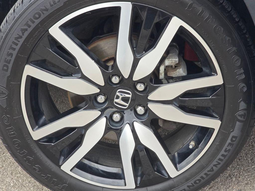 used 2021 Honda Pilot car, priced at $23,353