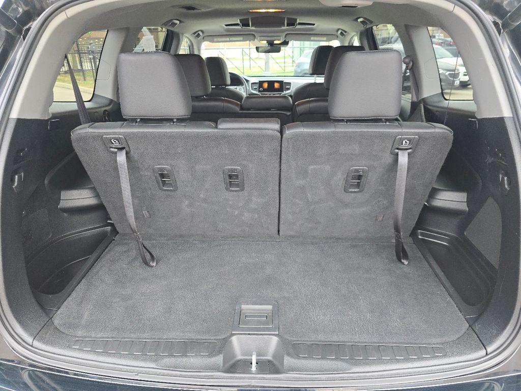 used 2021 Honda Pilot car, priced at $23,353