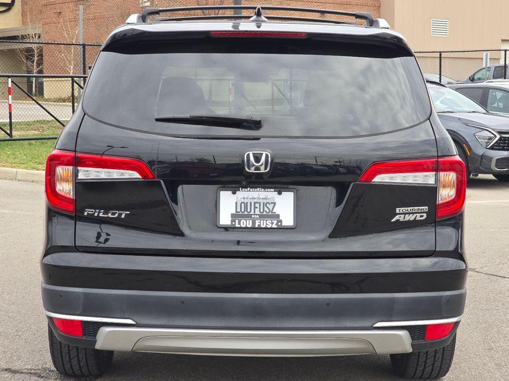 used 2021 Honda Pilot car, priced at $23,353