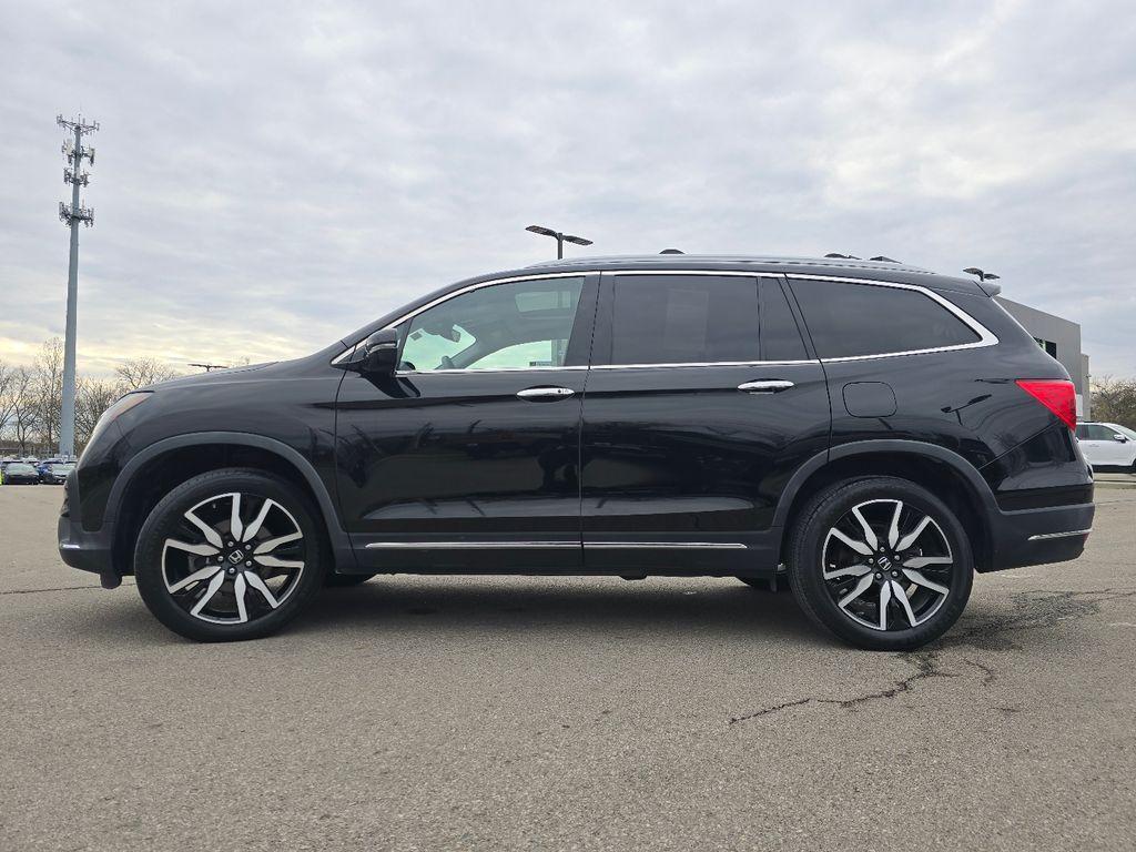 used 2021 Honda Pilot car, priced at $23,353