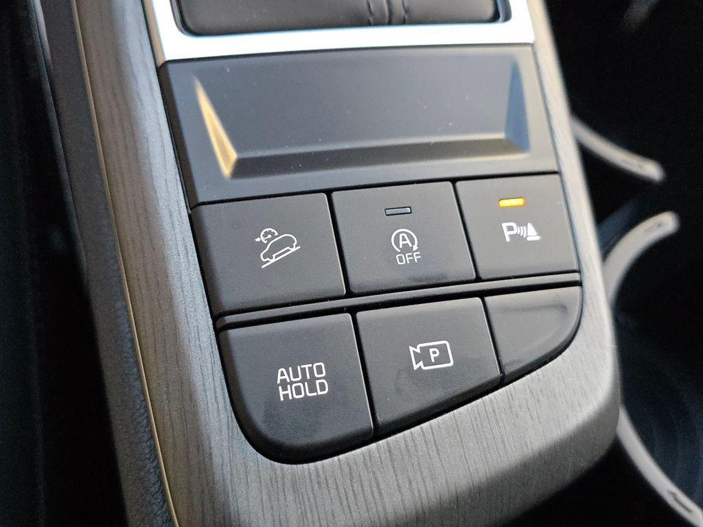 new 2026 Kia Sportage car, priced at $35,592