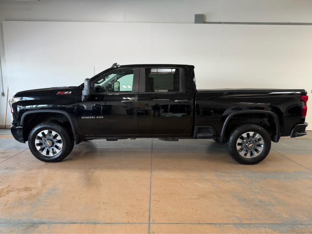 used 2024 Chevrolet Silverado 2500 car, priced at $50,888