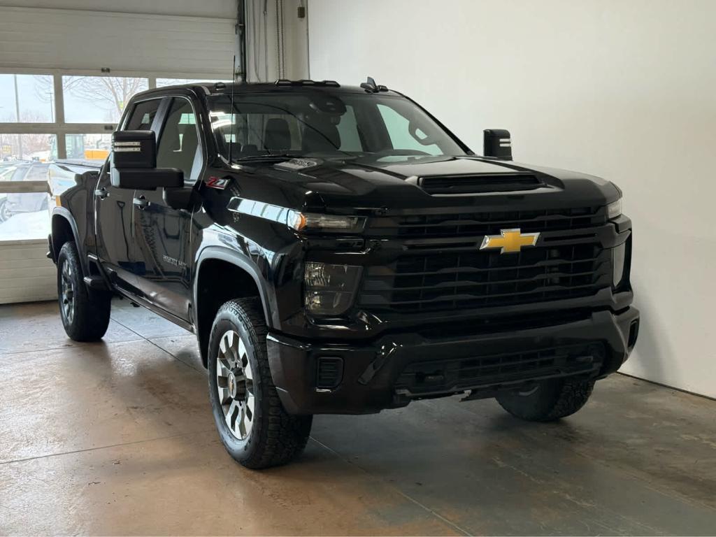 used 2024 Chevrolet Silverado 2500 car, priced at $50,888