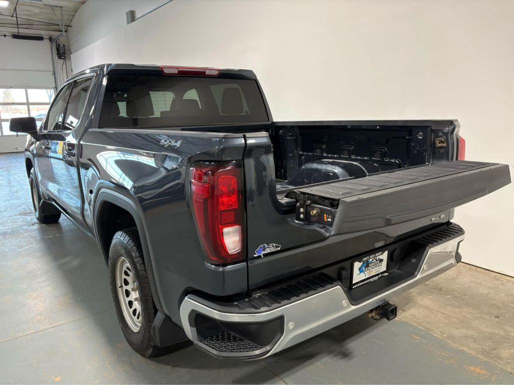 used 2022 GMC Sierra 1500 Limited car, priced at $30,989