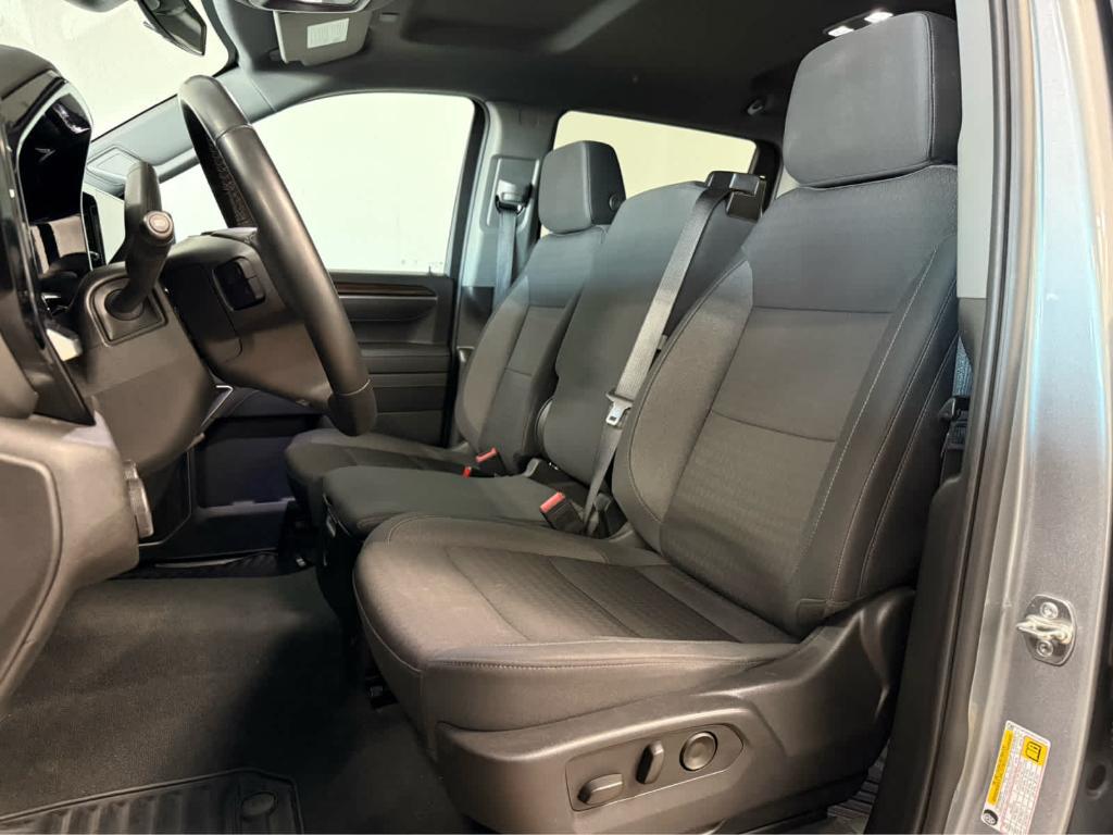 used 2025 Chevrolet Silverado 1500 car, priced at $45,999