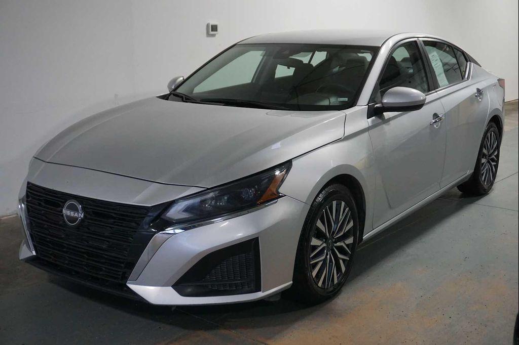 used 2023 Nissan Altima car, priced at $17,900
