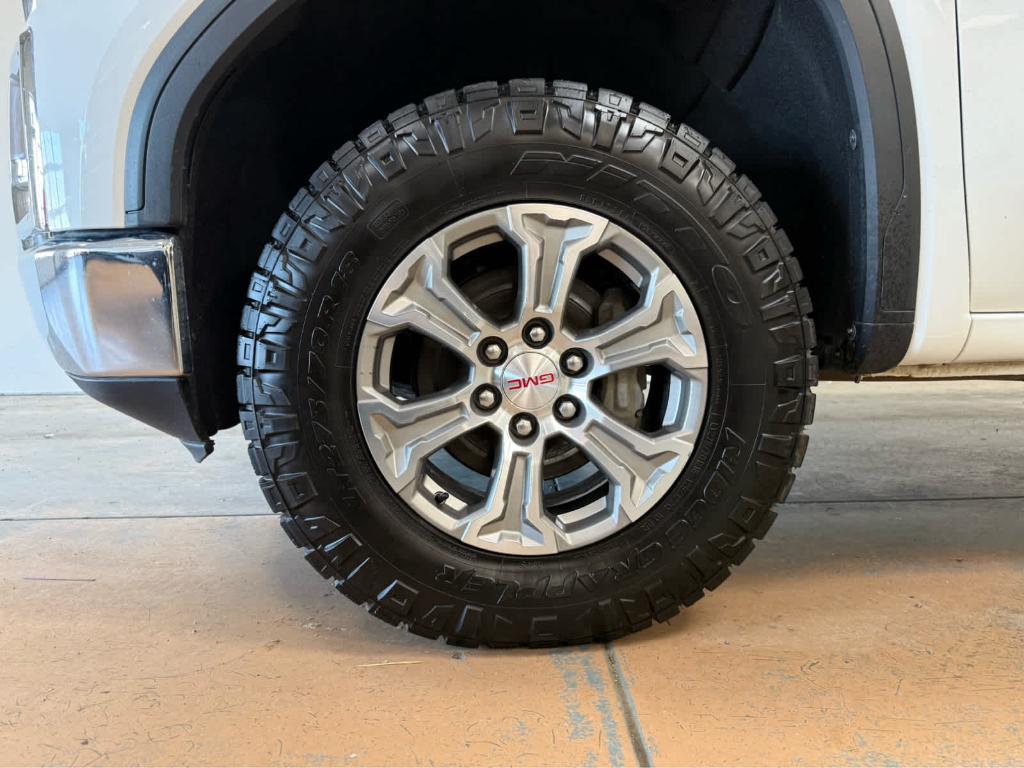 used 2022 GMC Sierra 1500 Limited car, priced at $35,989