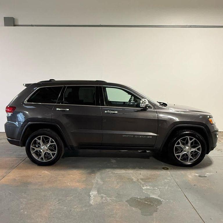 used 2020 Jeep Grand Cherokee car, priced at $21,989