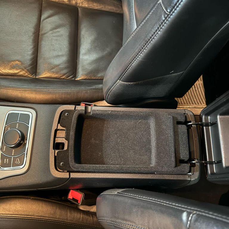 used 2020 Jeep Grand Cherokee car, priced at $21,989