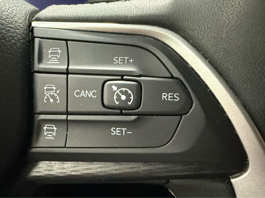 used 2024 Jeep Grand Cherokee car, priced at $26,950