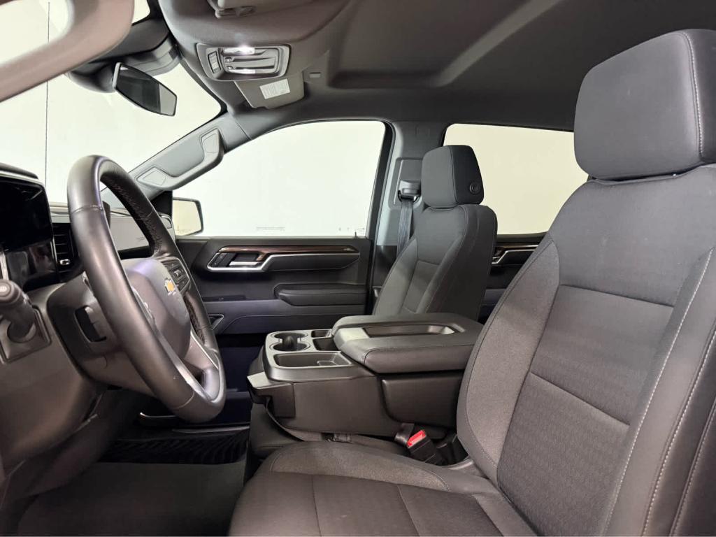 used 2025 Chevrolet Silverado 1500 car, priced at $46,988