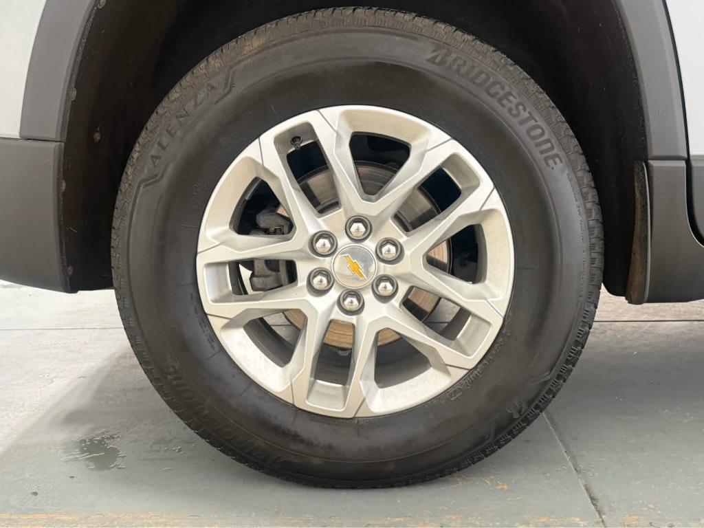 used 2023 Chevrolet Traverse car, priced at $31,950
